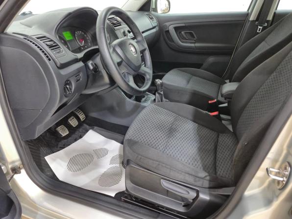 Skoda Fabia II Рестайлинг с пробегом 2013 года, цена 600 000 рублей, 137375 км, хэтчбек, Автокод Объявления