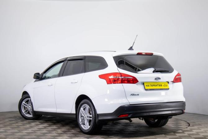 Ford Focus III Рестайлинг с пробегом 2017 года, цена 1 099 000 рублей, 137000 км, универсал, Автокод Объявления