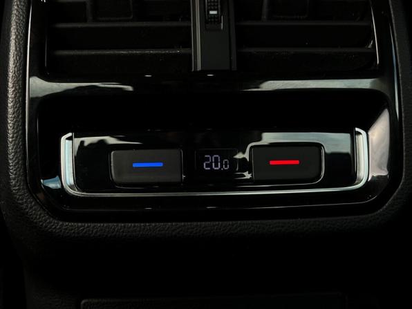 Volkswagen Passat B8 с пробегом 2019 года, цена 2 297 500 рублей, 100454 км, седан, Автокод Объявления