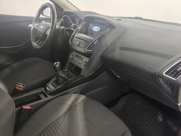 Ford Focus III Рестайлинг с пробегом 2019 года, цена 1 299 000 рублей, 70000 км, хэтчбек, Автокод Объявления