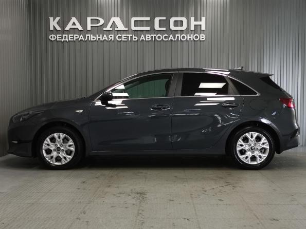 Kia Ceed III Рестайлинг с пробегом 2022 года, цена 2 100 000 рублей, 51600 км, хэтчбек, Автокод Объявления