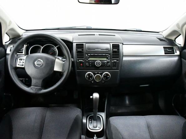 Nissan Tiida I Рестайлинг с пробегом 2010 года, цена 717 000 рублей, 182027 км, хэтчбек, Автокод Объявления