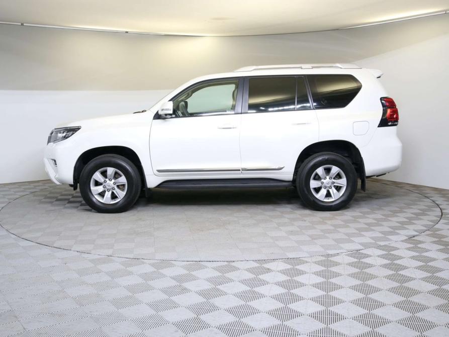 Toyota Land Cruiser Prado 150 Series Рестайлинг 3 Санкт-Петербург  - изображение 8