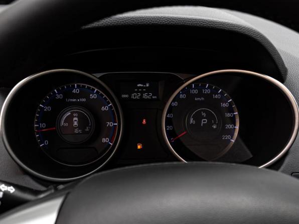 Hyundai ix35 I Рестайлинг с пробегом 2015 года, цена 1 690 000 рублей, 102162 км, внедорожник, Автокод Объявления