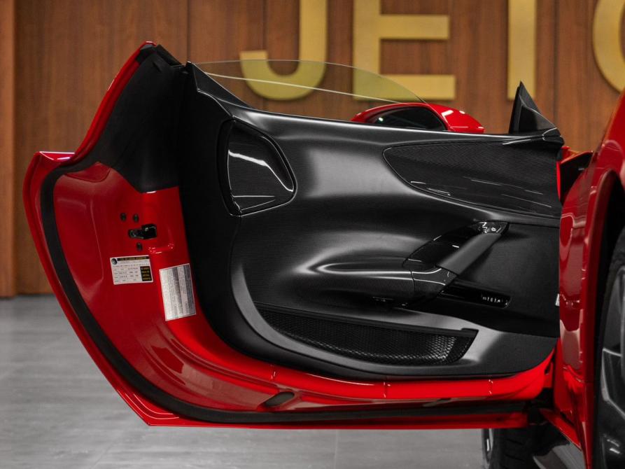 Ferrari SF90 I Москва  - изображение 14
