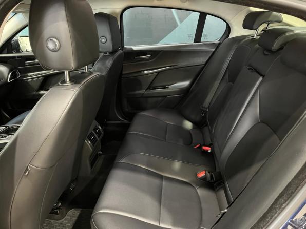 Jaguar XE I с пробегом 2016 года, цена 1 459 000 рублей, 197000 км, седан, Автокод Объявления