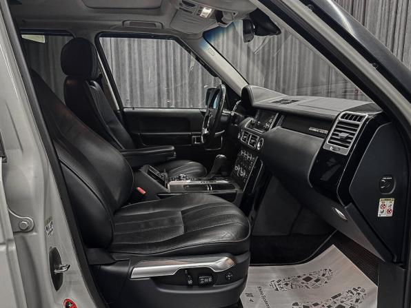 Land Rover Range Rover III Рестайлинг 2 с пробегом 2009 года, цена 1 510 000 рублей, 290000 км, внедорожник, Автокод Объявления
