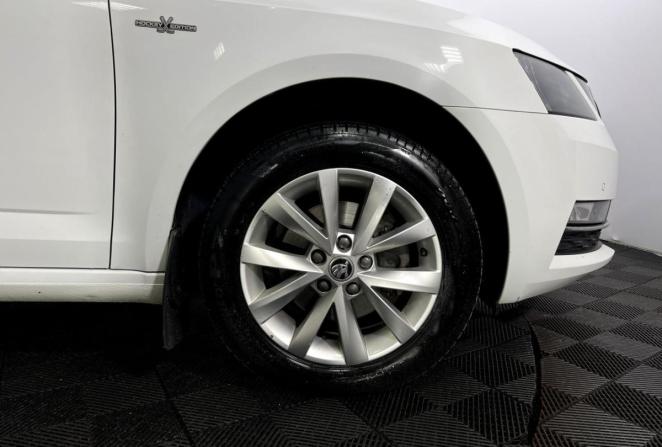 Skoda Octavia III (A7) Рестайлинг с пробегом 2019 года, цена 1 750 000 рублей, 121468 км, лифтбек, Автокод Объявления