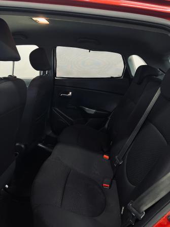 Kia Rio III Рестайлинг с пробегом 2017 года, цена 710 000 рублей, 262000 км, хэтчбек, Автокод Объявления
