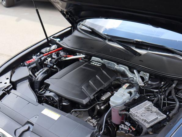 Audi A6 V (C8) с пробегом 2019 года, цена 3 300 000 рублей, 152713 км, седан, Автокод Объявления