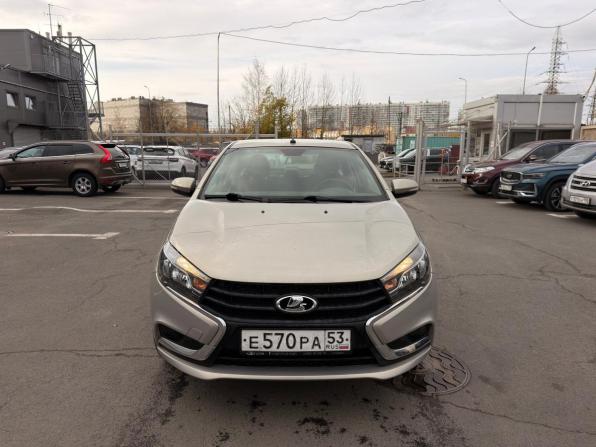 Lada (ВАЗ) Vesta I с пробегом 2019 года, цена 899 000 рублей, 114000 км, седан, Автокод Объявления