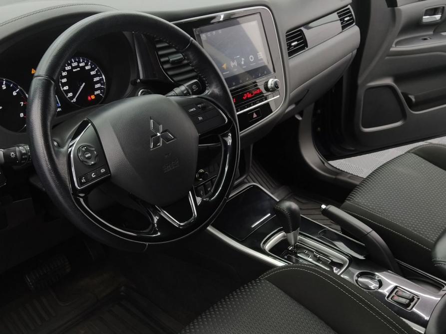 Mitsubishi Outlander III Рестайлинг 3 Екатеринбург  - изображение 23
