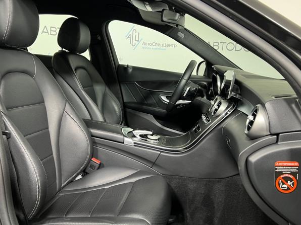 Mercedes-Benz C-Класс IV (W205) Рестайлинг с пробегом 2020 года, цена 2 969 700 рублей, 76154 км, седан, Автокод Объявления