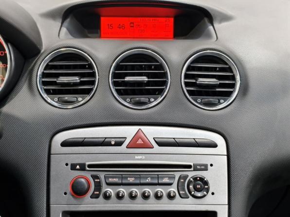 Peugeot 308 I с пробегом 2009 года, цена 415 000 рублей, 156869 км, хэтчбек, Автокод Объявления