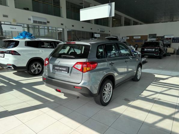 Suzuki Vitara II с пробегом 2017 года, цена 1 195 000 рублей, 263735 км, внедорожник, Автокод Объявления