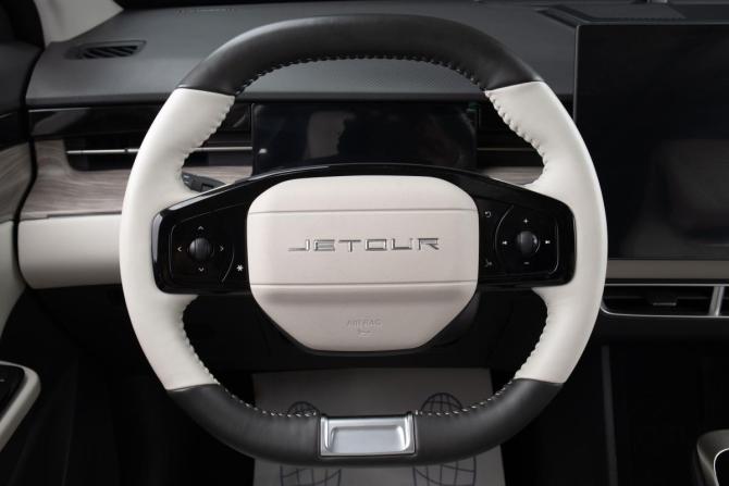 JETOUR DASHING I с пробегом 2024 года, цена 2 179 000 рублей, 45600 км, внедорожник, Автокод Объявления