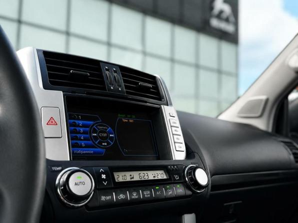 Toyota Land Cruiser Prado 150 Series с пробегом 2011 года, цена 3 050 000 рублей, 238965 км, внедорожник, Автокод Объявления