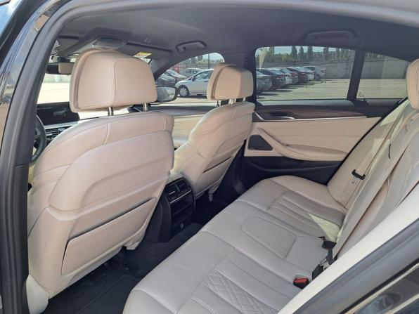 BMW 5 серии VII (G30/G31/G38) с пробегом 2018 года, цена 4 380 000 рублей, 128700 км, седан, Автокод Объявления