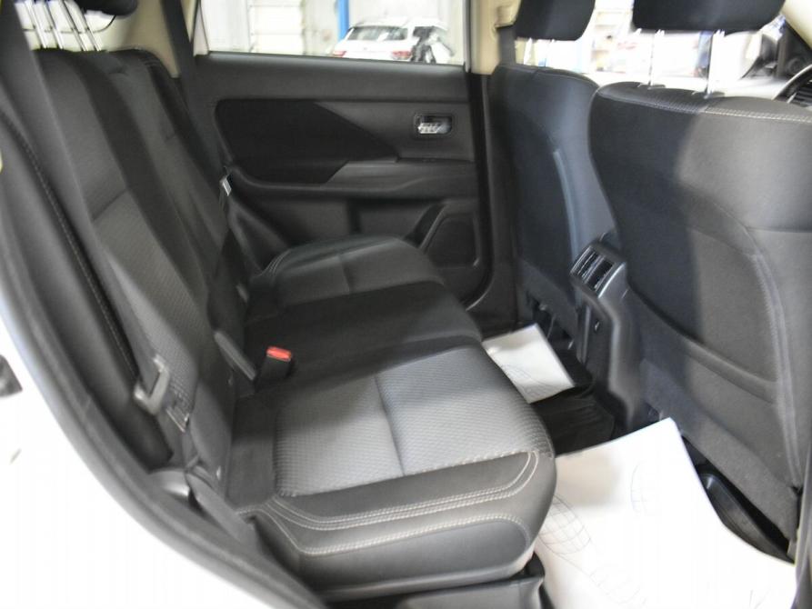 Mitsubishi Outlander III Рестайлинг 3 Мурманск  - изображение 18
