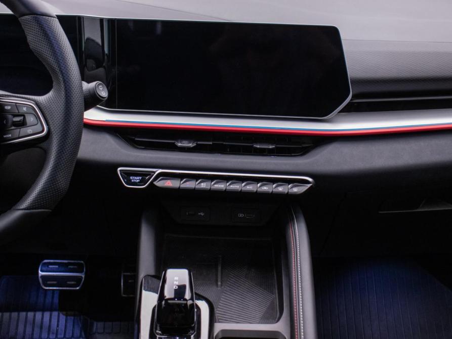 Geely Coolray I Рестайлинг Москва  - изображение 14