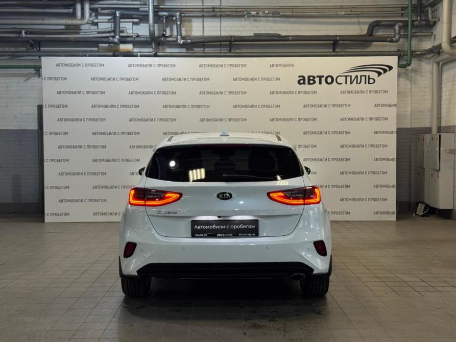 Kia Ceed III Санкт-Петербург  - изображение 6