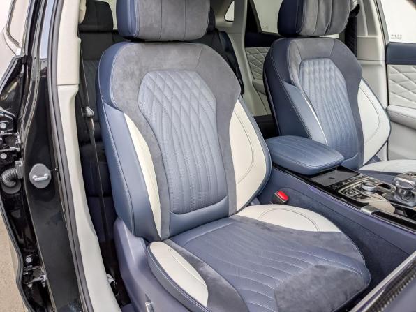 Hongqi HS5 I с пробегом 2023 года, цена 2 850 000 рублей, 14899 км, внедорожник, Автокод Объявления