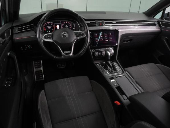 Volkswagen Passat B8 Рестайлинг с пробегом 2020 года, цена 3 234 000 рублей, 158085 км, универсал, Автокод Объявления