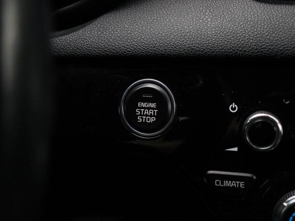 Kia Sportage IV Рестайлинг с пробегом 2021 года, цена 2 570 000 рублей, 77309 км, внедорожник, Автокод Объявления