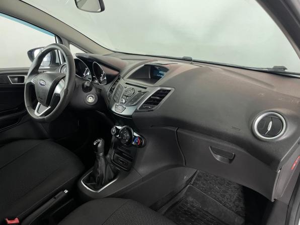 Ford Fiesta Mk6 Рестайлинг с пробегом 2015 года, цена 870 000 рублей, 126000 км, хэтчбек, Автокод Объявления