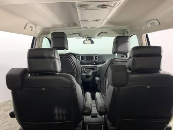 Peugeot Traveller I с пробегом 2019 года, цена 2 340 000 рублей, 107414 км, минивэн, Автокод Объявления