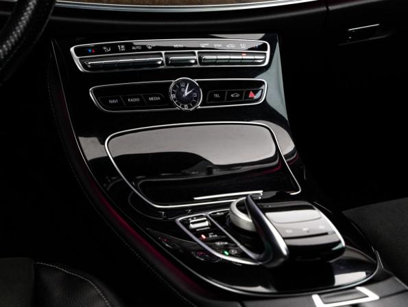 Mercedes-Benz E-Класс V (W213 S213 C238) с пробегом 2016 года, цена 2 199 000 рублей, 222068 км, седан, Автокод Объявления