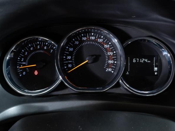 Renault Sandero II Рестайлинг с пробегом 2021 года, цена 1 380 000 рублей, 67124 км, хэтчбек, Автокод Объявления