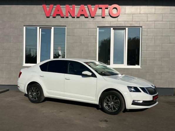 Skoda Octavia III (A7) Рестайлинг с пробегом 2017 года, цена 1 740 000 рублей, 143137 км, лифтбек, Автокод Объявления