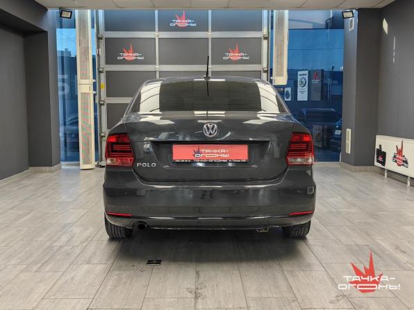 Volkswagen Polo V Рестайлинг с пробегом 2017 года, цена 860 000 рублей, 219420 км, седан, Автокод Объявления