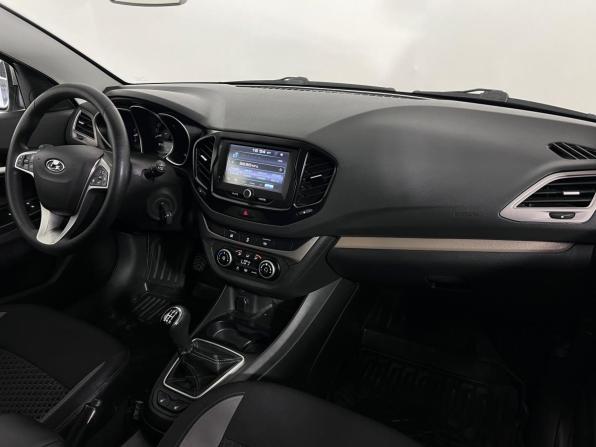 Lada (ВАЗ) Vesta I с пробегом 2018 года, цена 1 025 000 рублей, 92405 км, универсал, Автокод Объявления