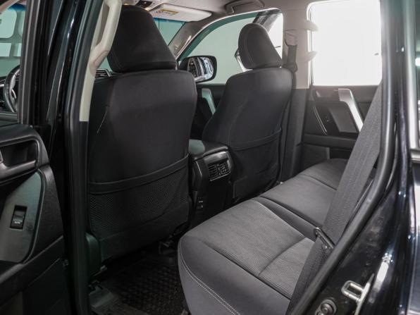 Toyota Land Cruiser Prado 150 Series Рестайлинг 1 с пробегом 2015 года, цена 3 699 000 рублей, 90436 км, внедорожник, Автокод Объявления