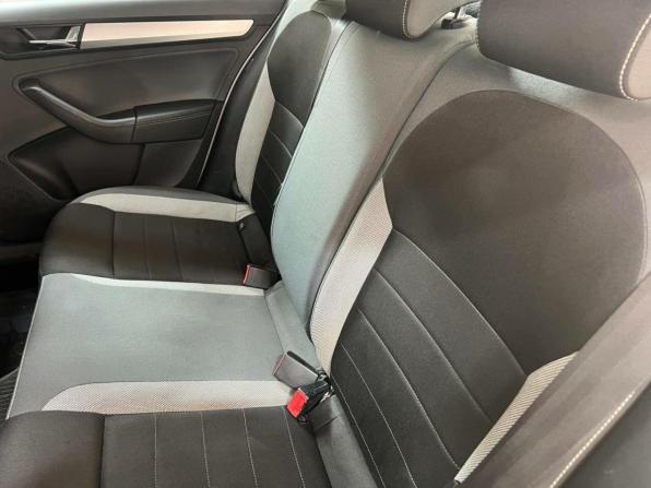 Skoda Rapid I Рестайлинг с пробегом 2019 года, цена 981 372 рубля, 193200 км, лифтбек, Автокод Объявления