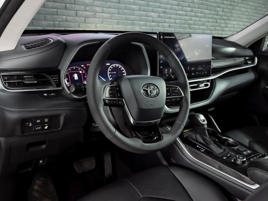 Toyota Highlander IV (XU70) Екатеринбург  - изображение 12