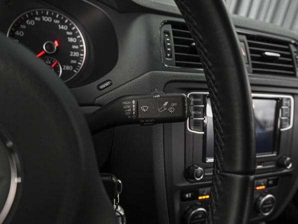 Volkswagen Jetta VI с пробегом 2014 года, цена 1 560 000 рублей, 71185 км, седан, Автокод Объявления