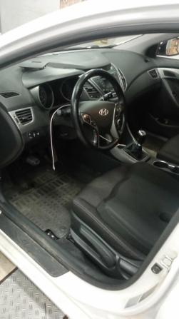 Hyundai Elantra V (MD) Рестайлинг с пробегом 2015 года, цена 970 000 рублей, 189840 км, седан, Автокод Объявления