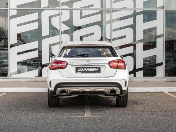 Mercedes-Benz GLA I (X156) Рестайлинг с пробегом 2018 года, цена 1 899 000 рублей, 92897 км, внедорожник, Автокод Объявления