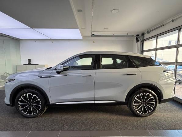 Exeed RX с пробегом 2024 года, цена 2 950 000 рублей, 38072 км, внедорожник, Автокод Объявления