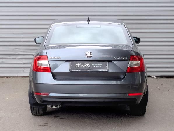 Skoda Octavia III (A7) Рестайлинг с пробегом 2017 года, цена 1 650 000 рублей, 133700 км, лифтбек, Автокод Объявления