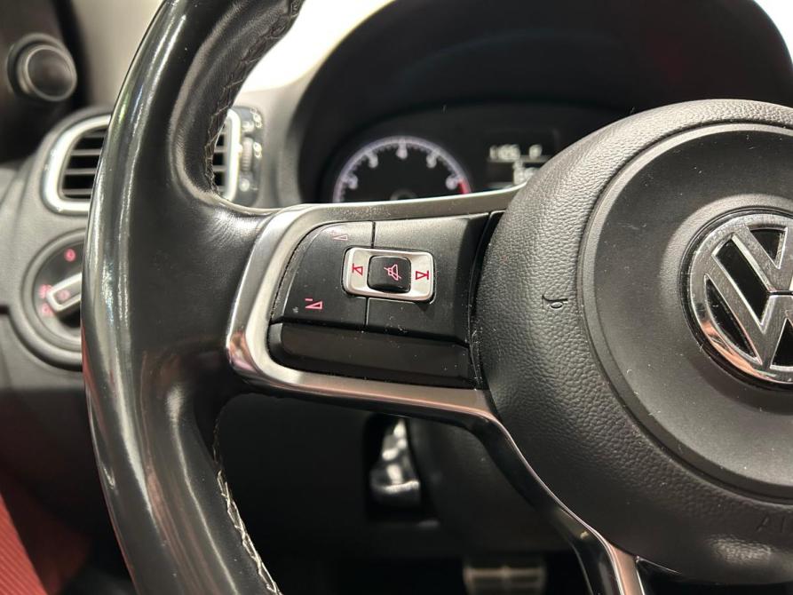 Volkswagen Polo V Рестайлинг Санкт-Петербург  - изображение 13
