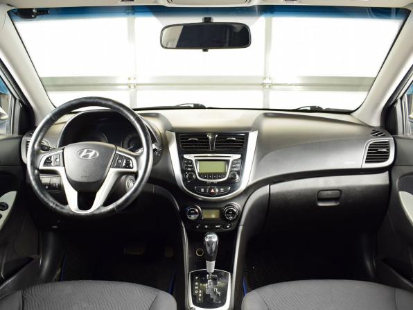 Hyundai Solaris I с пробегом 2014 года, цена 1 049 995 рублей, 157865 км, седан, Автокод Объявления