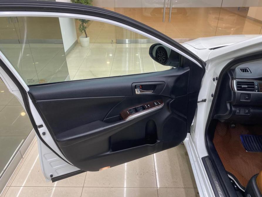 Toyota Camry VII (XV50) Рестайлинг Челябинск  - изображение 9