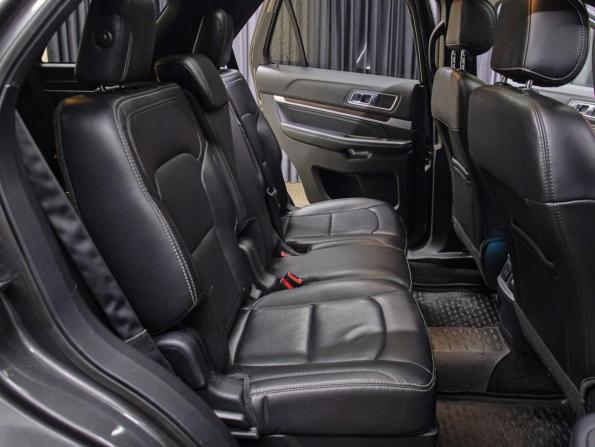 Ford Explorer V Рестайлинг с пробегом 2017 года, цена 2 398 000 рублей, 179658 км, внедорожник, Автокод Объявления