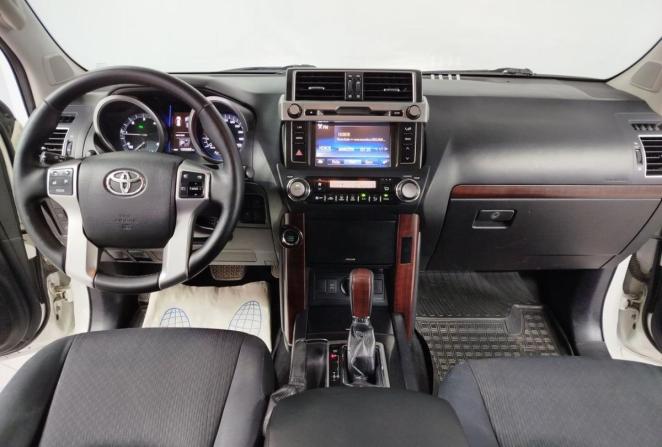 Toyota Land Cruiser Prado 150 Series Рестайлинг 1 с пробегом 2016 года, цена 3 762 000 рублей, 159588 км, внедорожник, Автокод Объявления