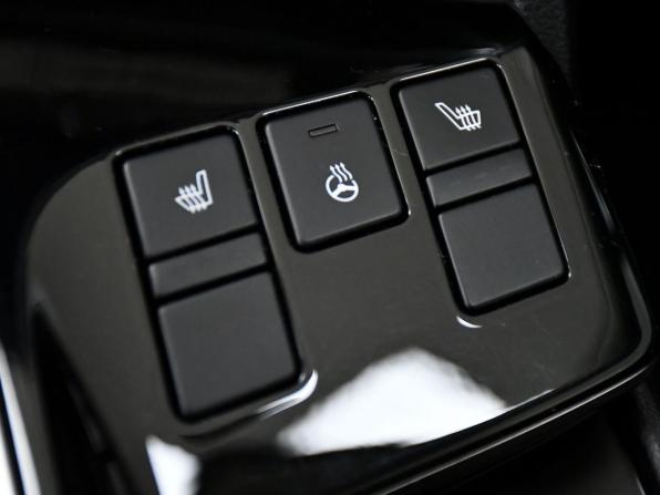Kia Sportage V с пробегом 2022 года, цена 3 537 000 рублей, 38288 км, внедорожник, Автокод Объявления