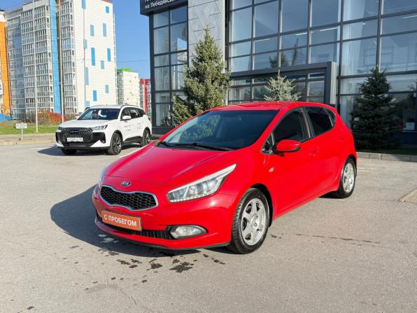 Kia Ceed II с пробегом 2014 года, цена 970 000 рублей, 174500 км, хэтчбек, Автокод Объявления